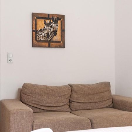 Pleasant 2Br - Perfect For Long Stays Wien Eksteriør billede