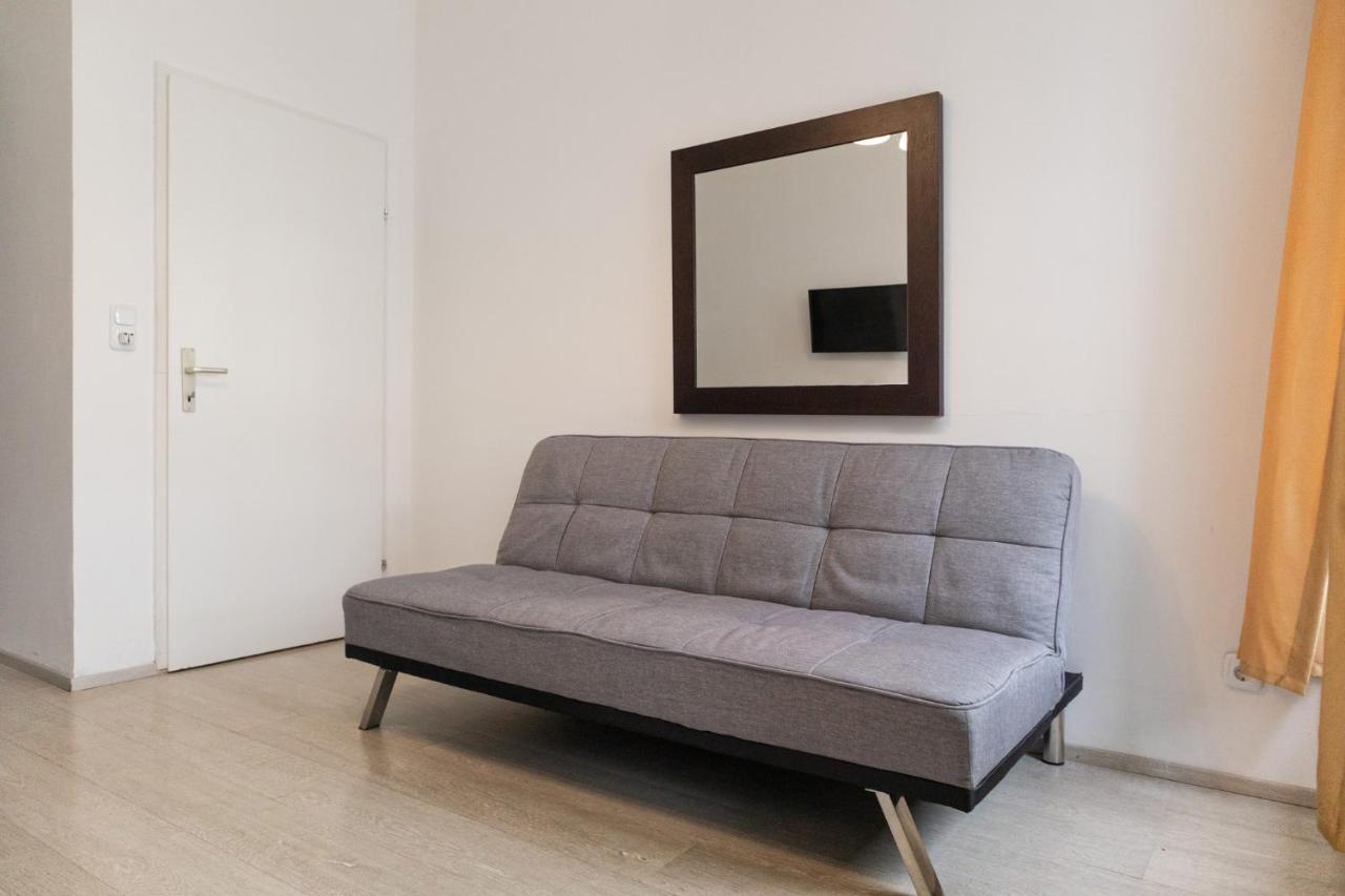 Pleasant 2Br - Perfect For Long Stays Wien Eksteriør billede